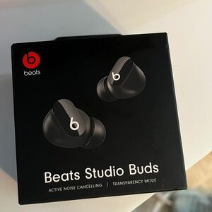 New Beats Studio Buds